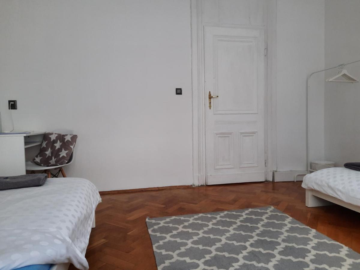 Centrum Lwowska Varsovie Extérieur photo