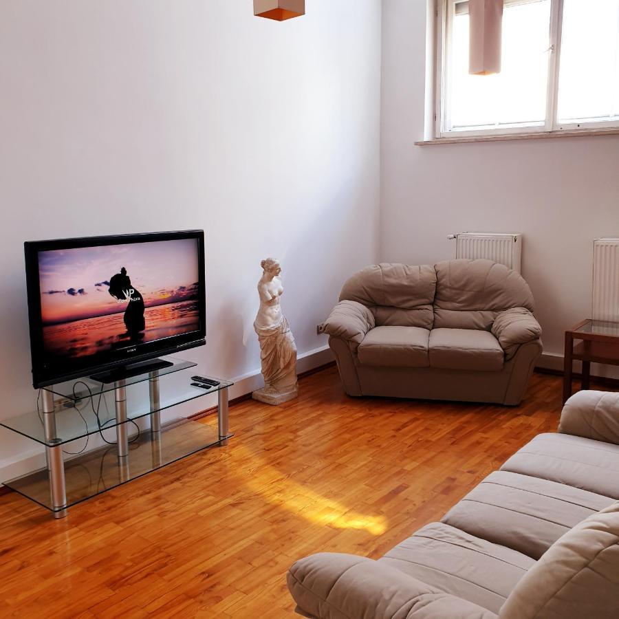 Centrum Lwowska Varsovie Extérieur photo