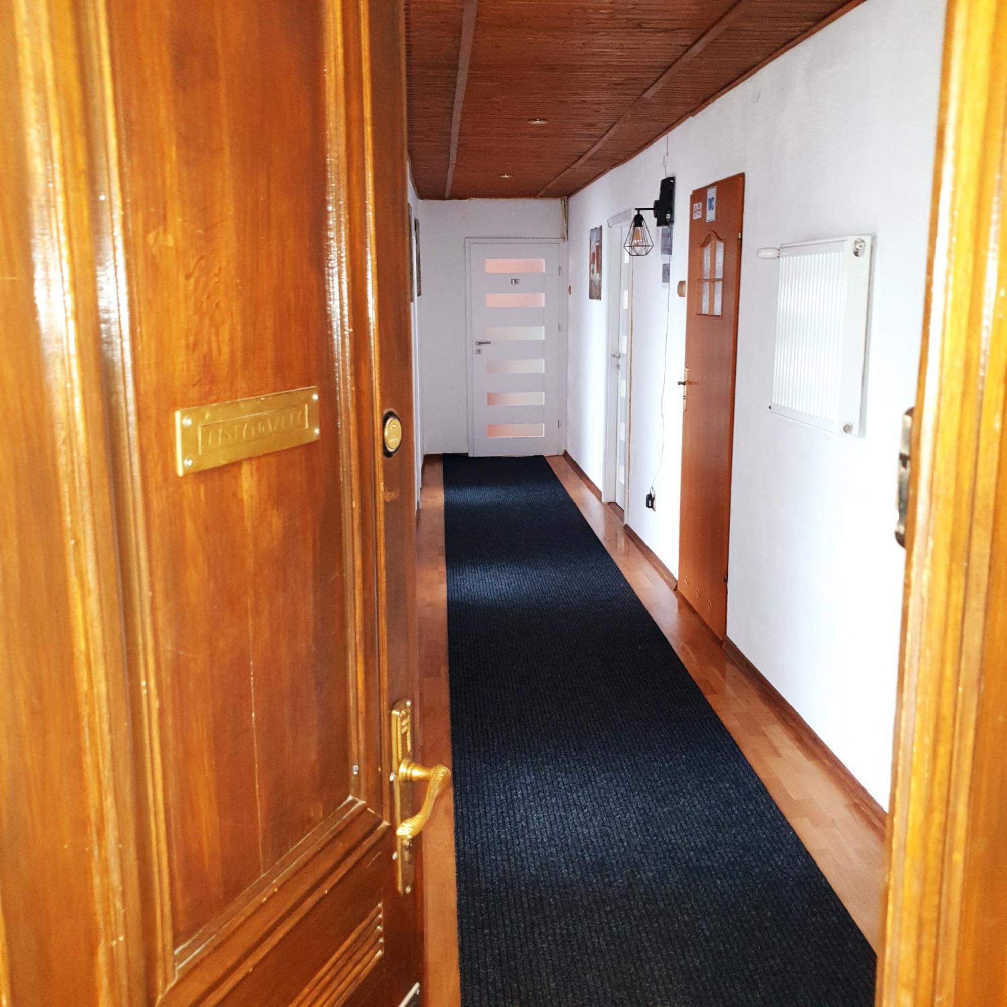 Centrum Lwowska Varsovie Extérieur photo